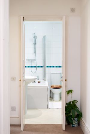 Photo 21- click for photo gallery